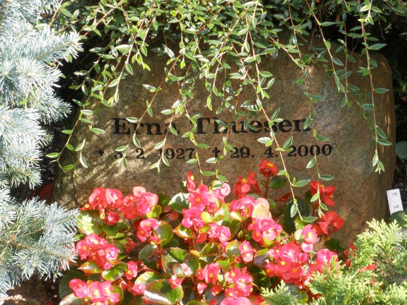 Erna Thuesen.JPG